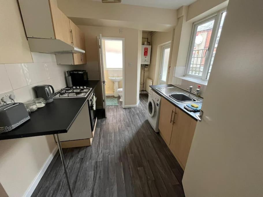 Апартаменты Flat 1, 67 Colwick Road Ng2 4Al Ноттингем Экстерьер фото